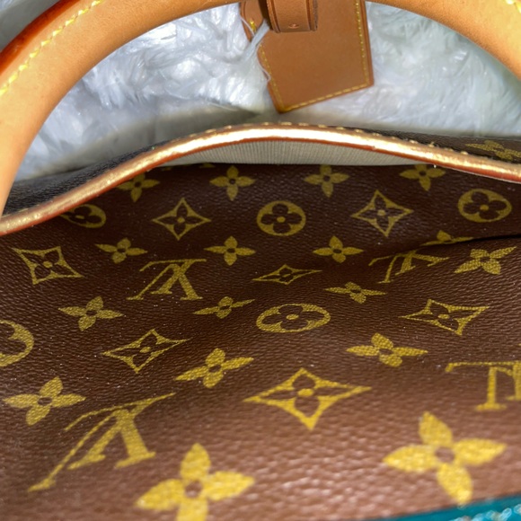 Louis Vuitton bag - Picture 2 of 11